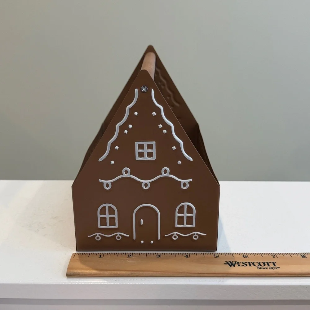 ⚡️New Target Bullseye Playground Metal Gingerbread House Christmas Caddy